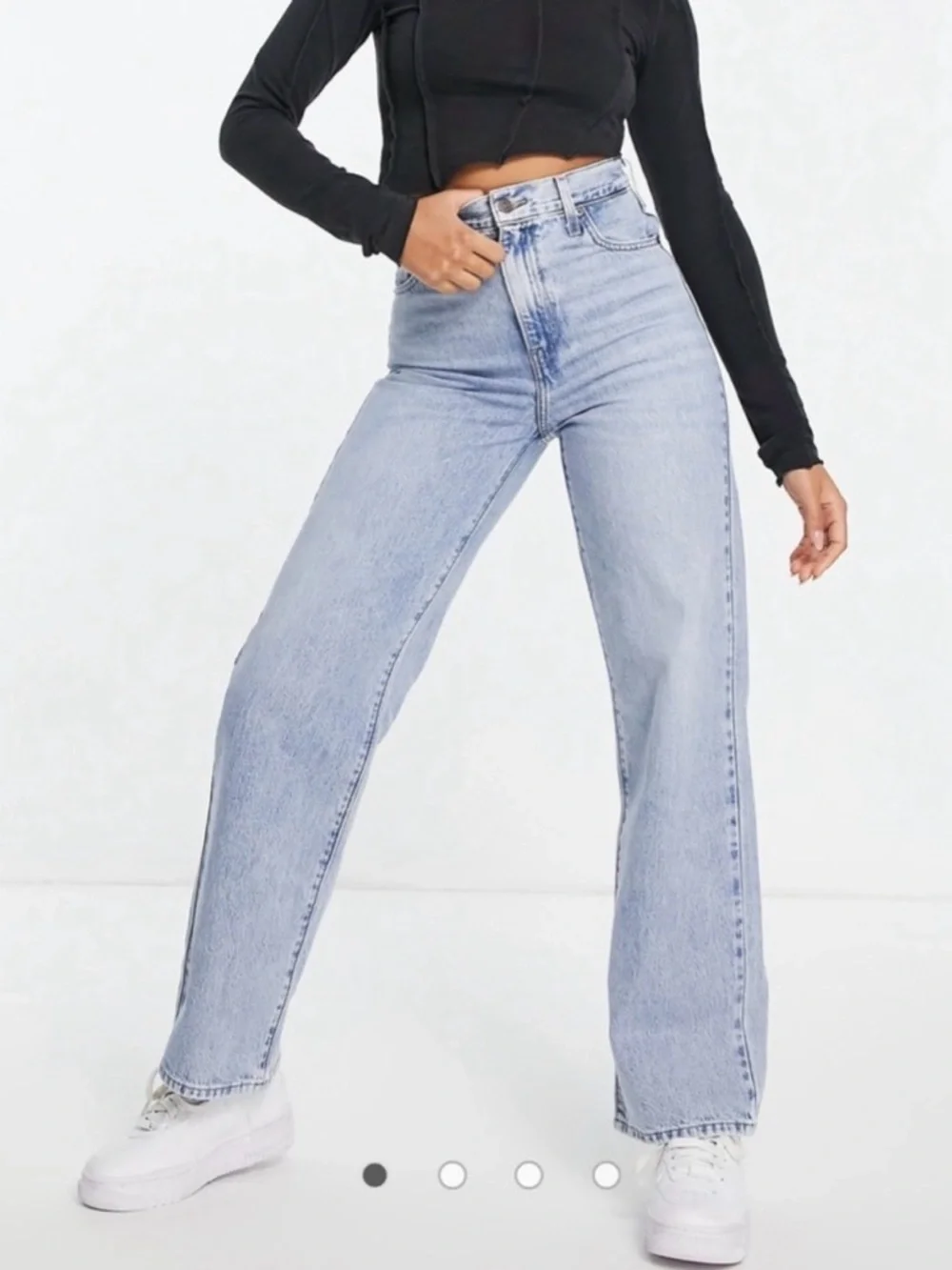 Levi’s High Waisted Straight Jeans NWOT